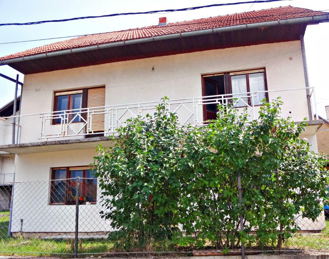 Dream Apartment Drvar Luaran gambar